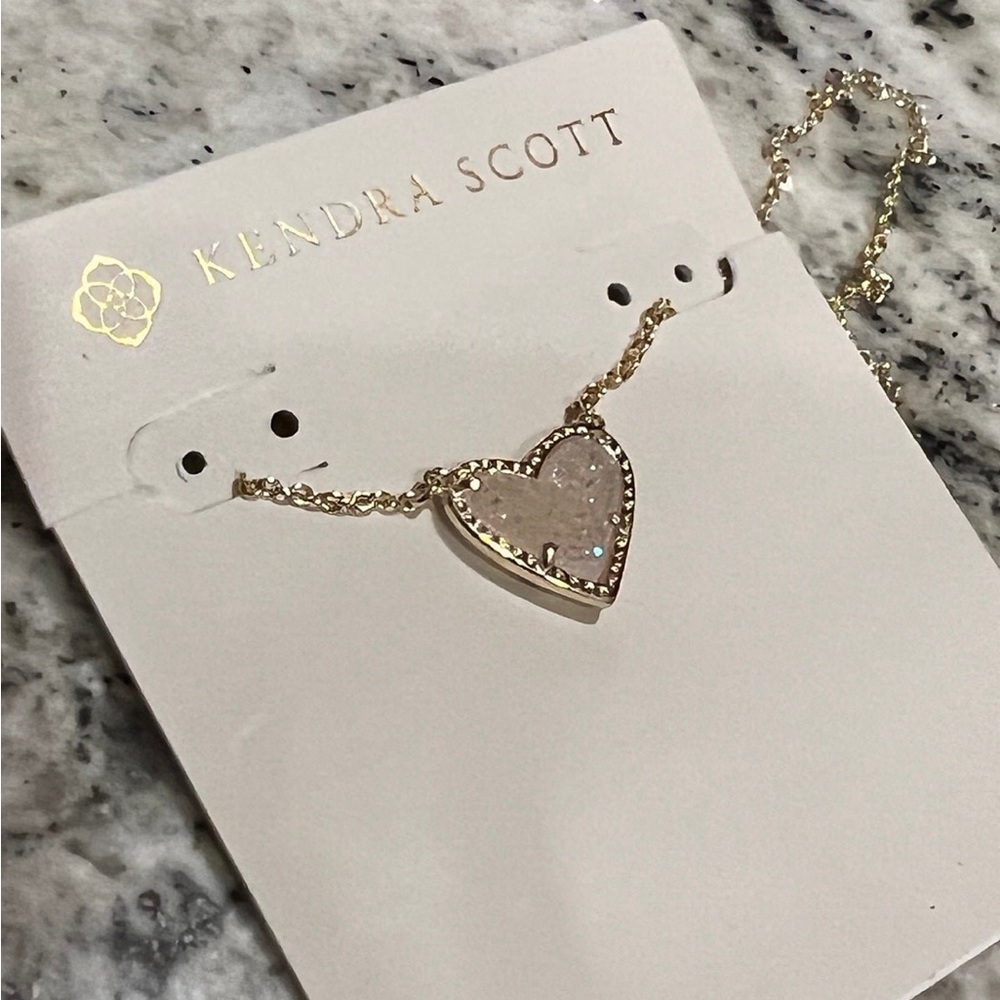🎀Kendra Scott Ari Heart In Iridescent Drusy Gold Pendant Necklace dress - Picture 2 of 3